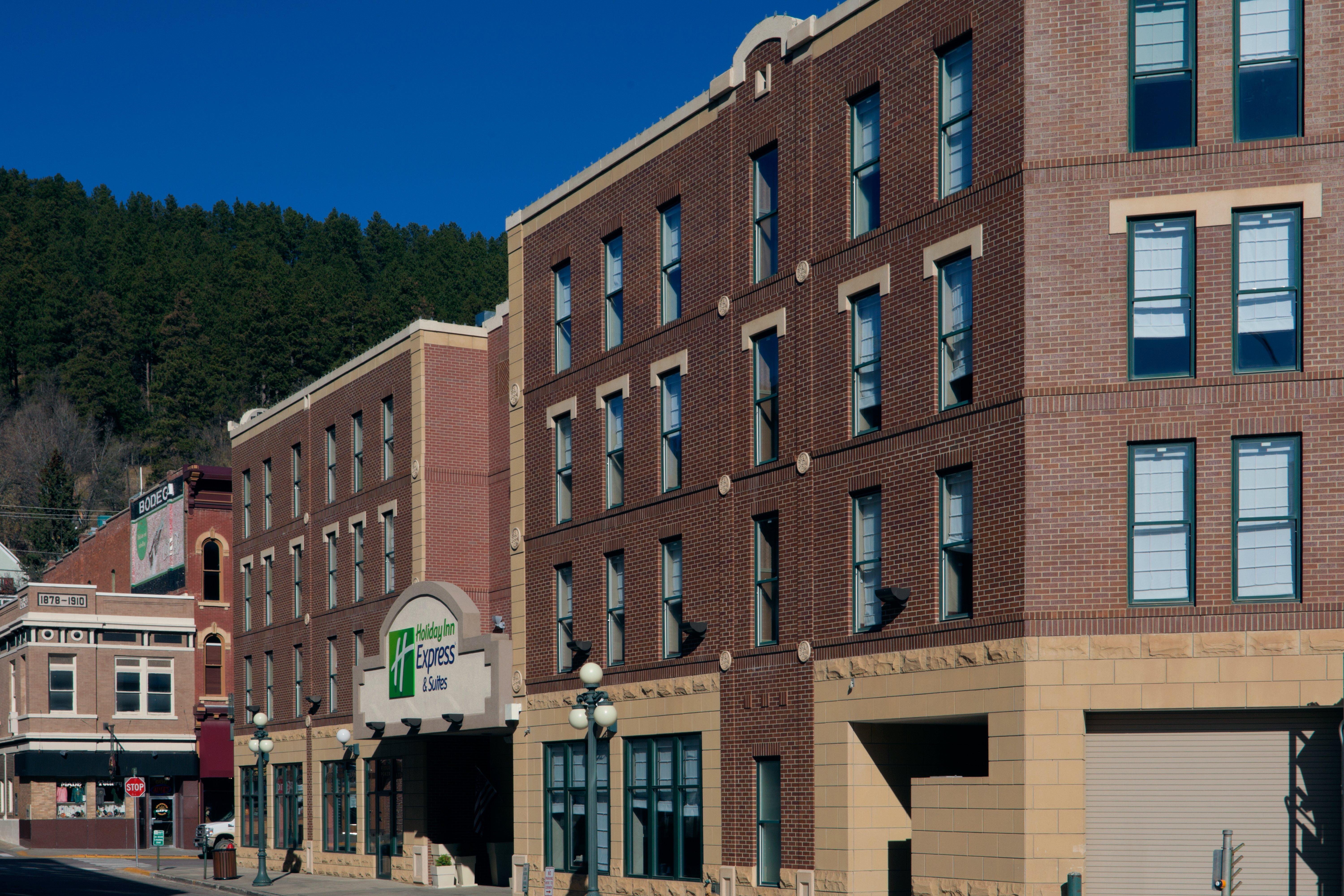 Holiday Inn Express Hotel & Suites Deadwood-Gold Dust Casino, An Ihg Hotel Ngoại thất bức ảnh
